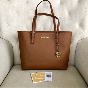 Michael Kors Medium Carryall Tote - Luggage